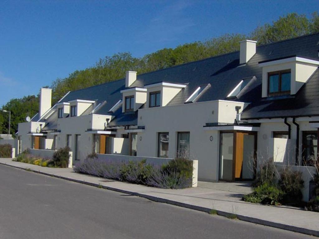 Shanagarry Holiday Village Eksteriør billede